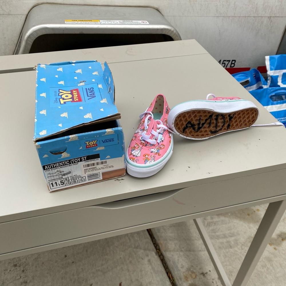 Vans kids shoes Toy Story never worn